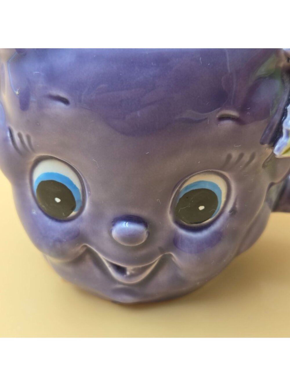 Vintage Enesco Anthropomorphic Fruit Mugs Salt Pepper Shakers Set of 8 - Picture 13 of 16